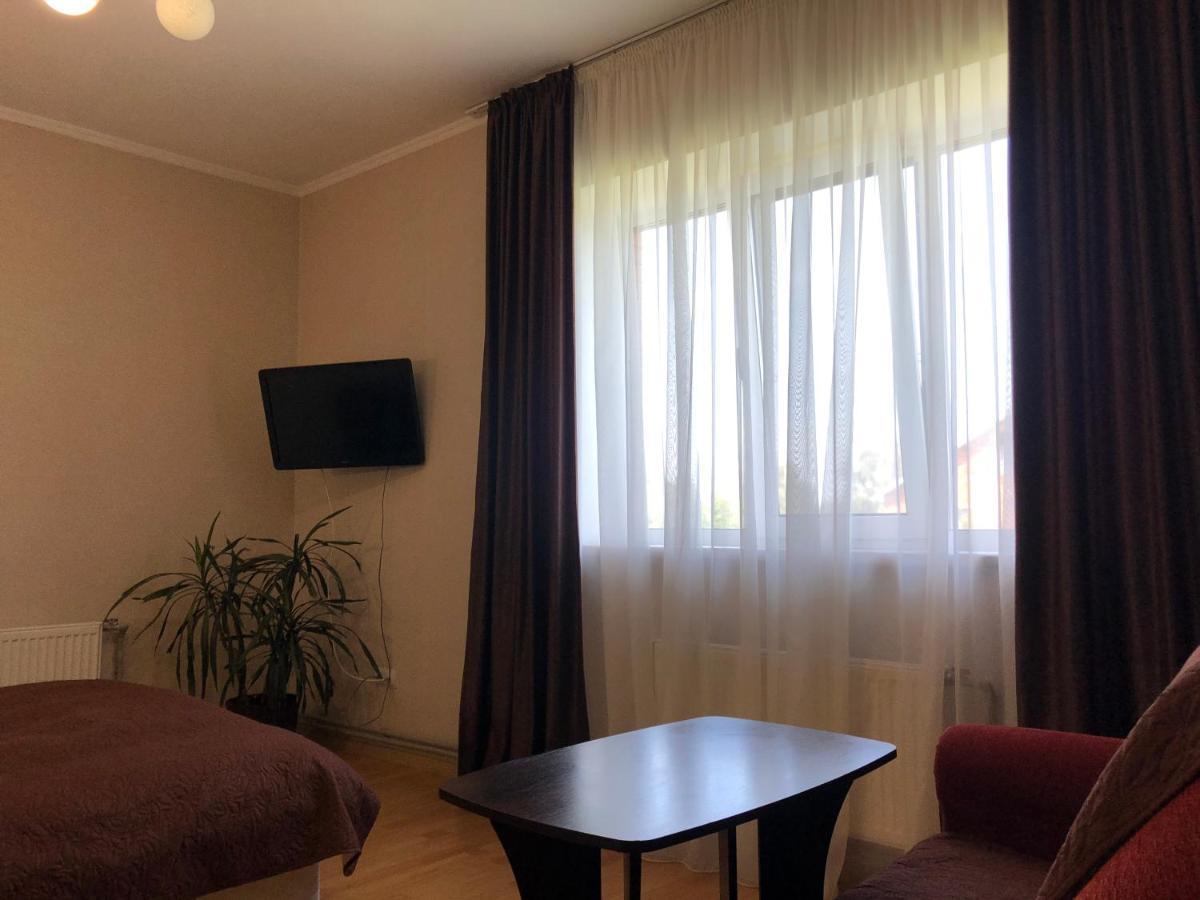 Apartment Complex Суми Екстериор снимка